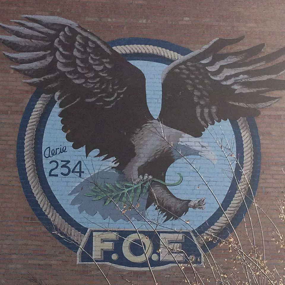 Eagle's Club logo